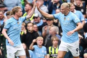  哈兰德双响助曼城五球横扫  