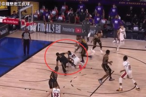  字母哥肘击对手被联盟禁赛两场  