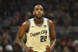  瓦兰丘纳斯双二十，鹈鹕加时力克国王  