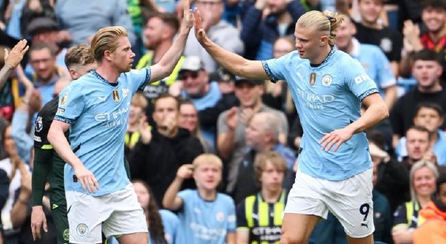  哈兰德双响助曼城五球横扫  