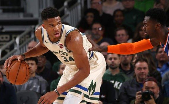  字母哥统治攻防两端雄鹿大胜尼克斯扬威