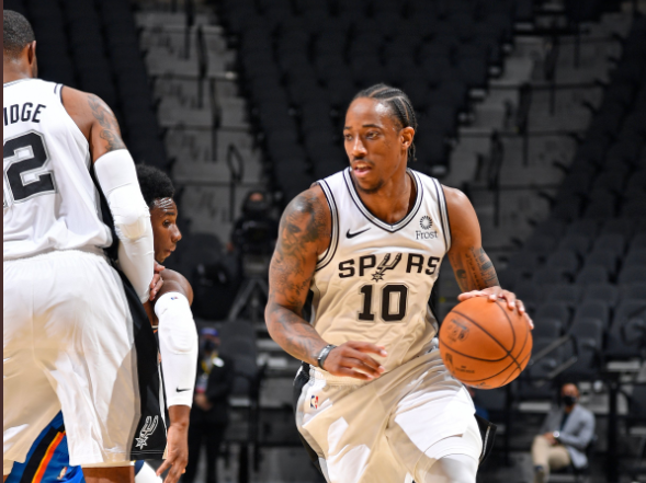  亚历山大40分雷霆全民皆兵大胜灰熊逼近西部榜首